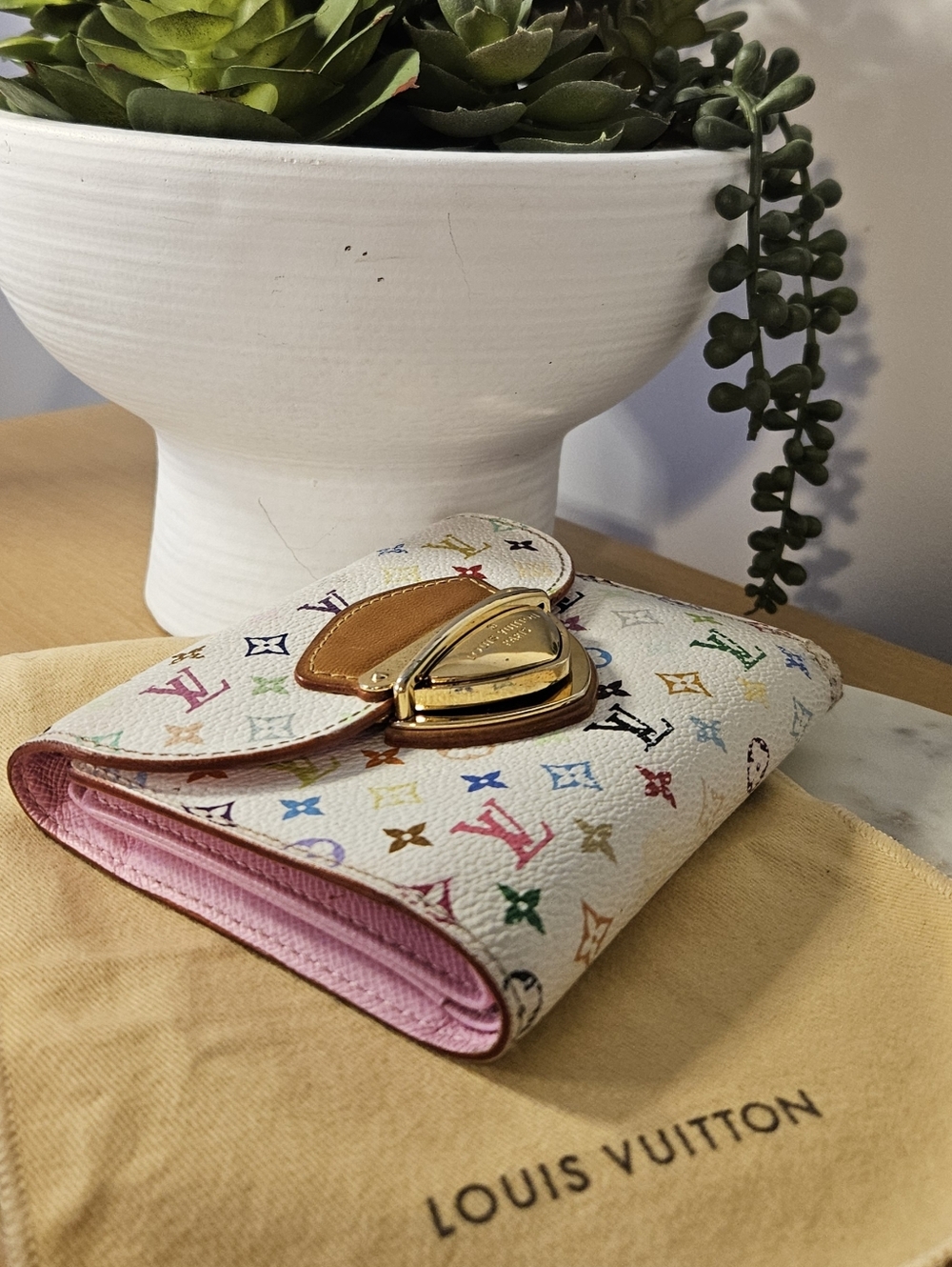 Louis Vuitton x Takashi Murakami White Multicolor Monogram Small Wallet 💖 - Picture 4 of 12